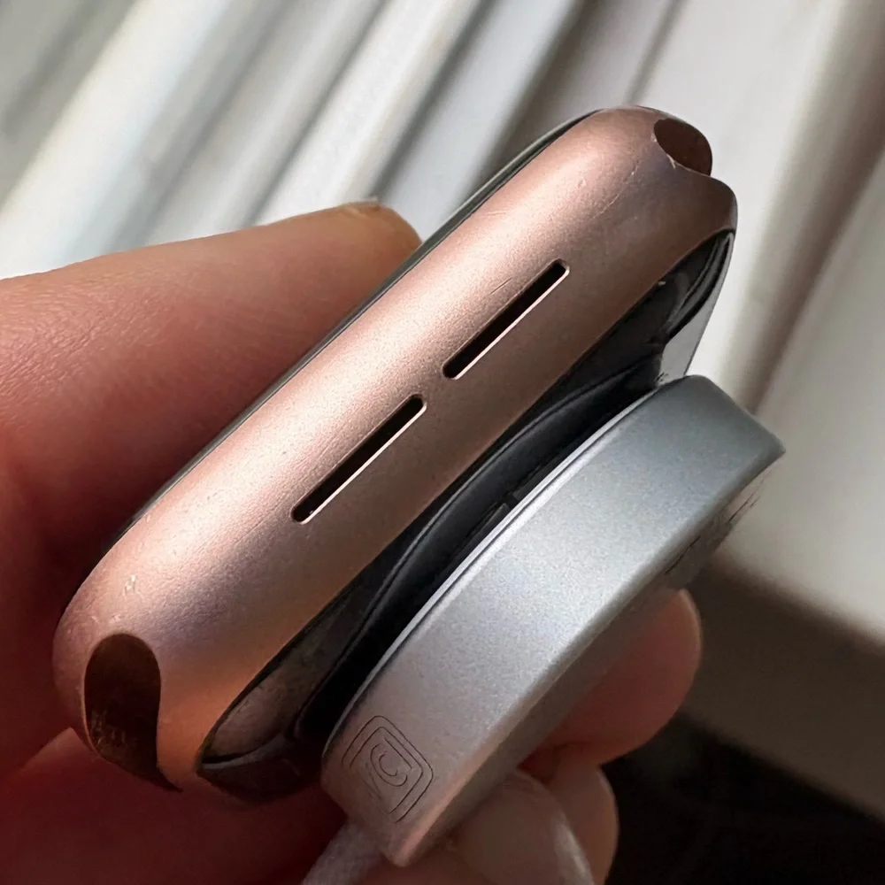 Apple Watch Series 5 40mm GPS - Picture 14 of 15